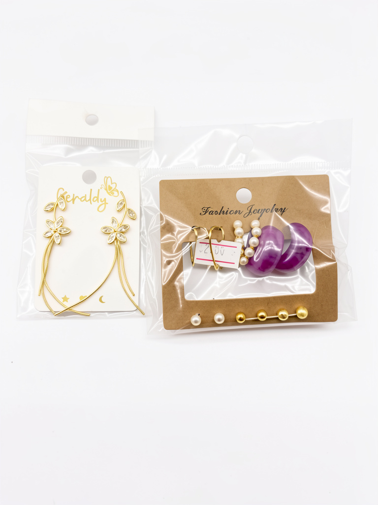 aretes y argollas dorados