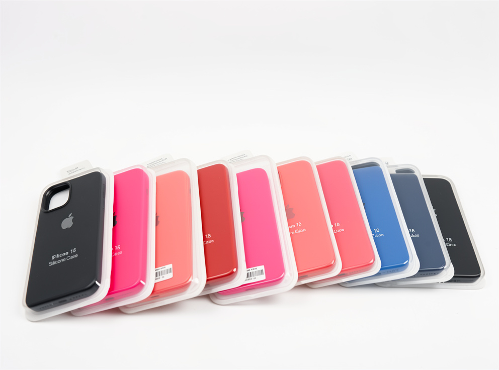 CASE SILICON IPHONE 15