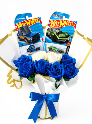 8 Rosas eternas con hotweels y cinta personalizada