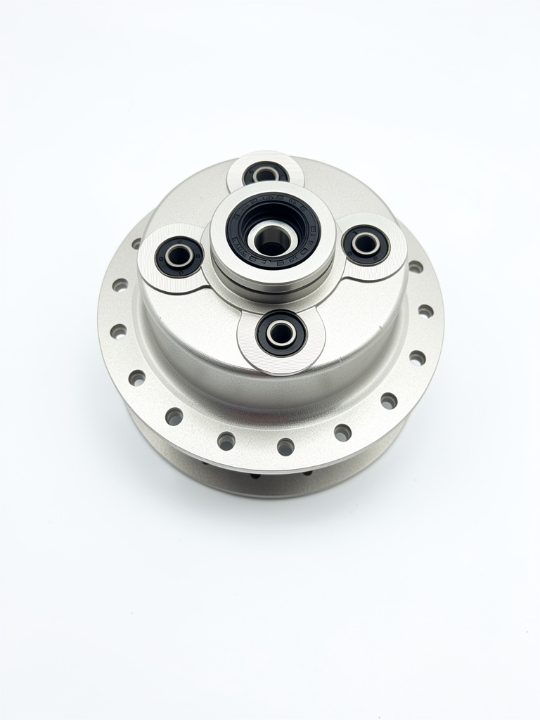 maza trasera zanella rx150 c/ ruleman y bujes hao