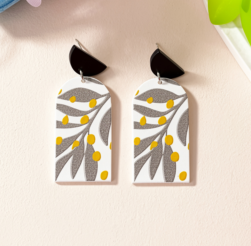 Aretes Aura