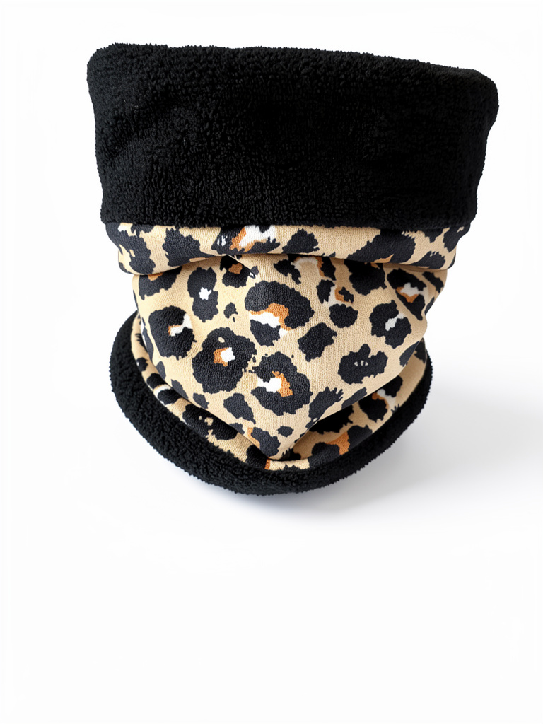 Cuello polar leopardo negro reversible