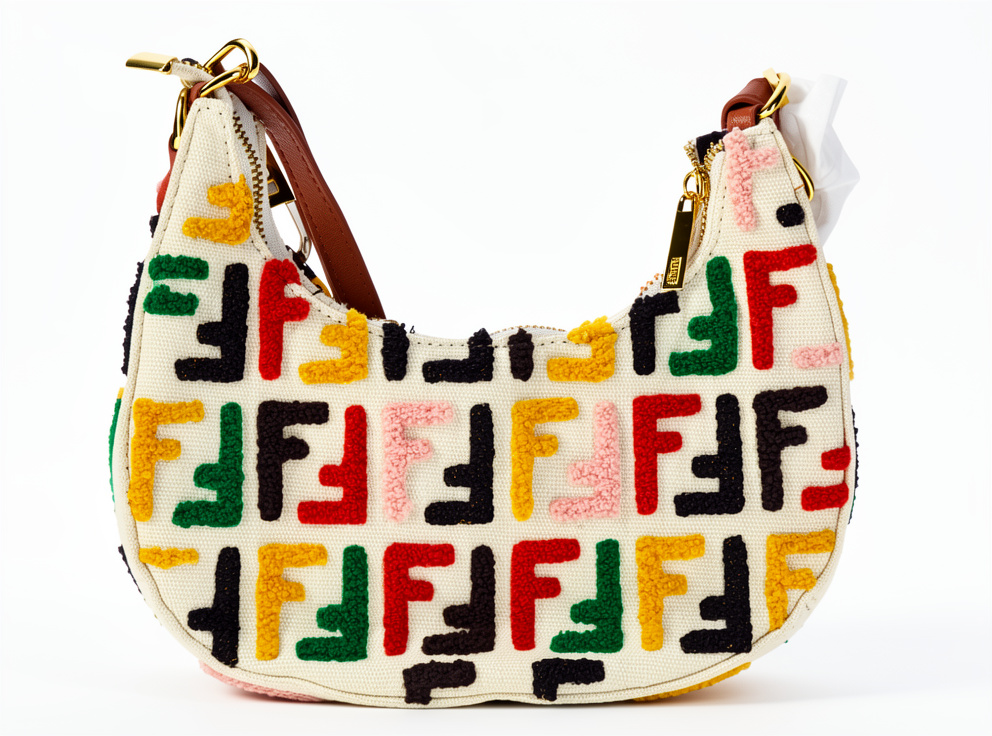 BOLSO DE HOMBRO FENDI BAGUETTE BORDADO
