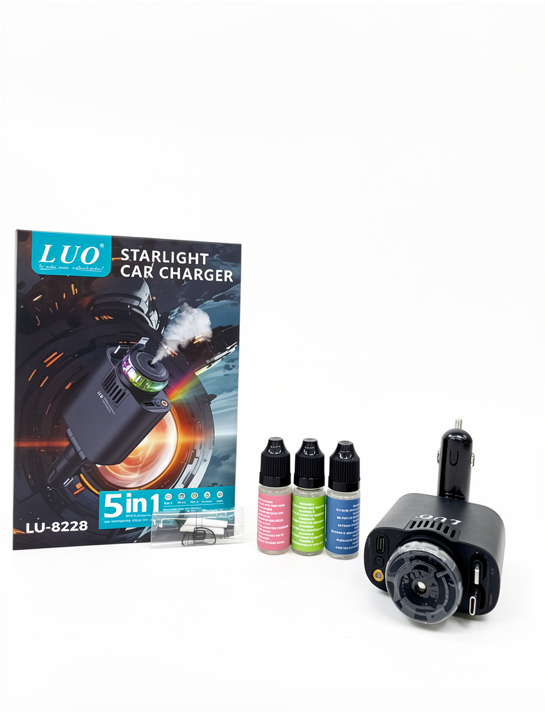 Cargador de auto con aromatizante y luz
