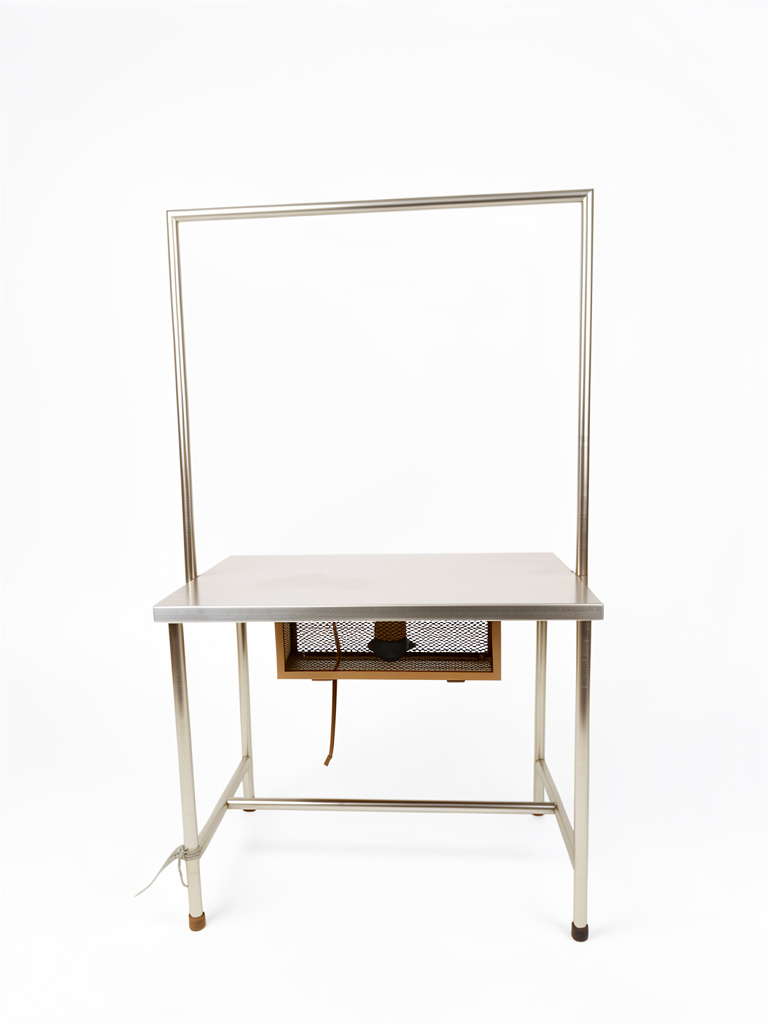 Mesa de trabajo 1.08x60 con portería