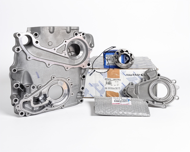 TAPA CADENA BOMBA DE ACEITE 3RZ HILUX MERU AISIN CON ROTORES Y TAPA