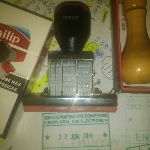 Fechados con placa 6x4cm