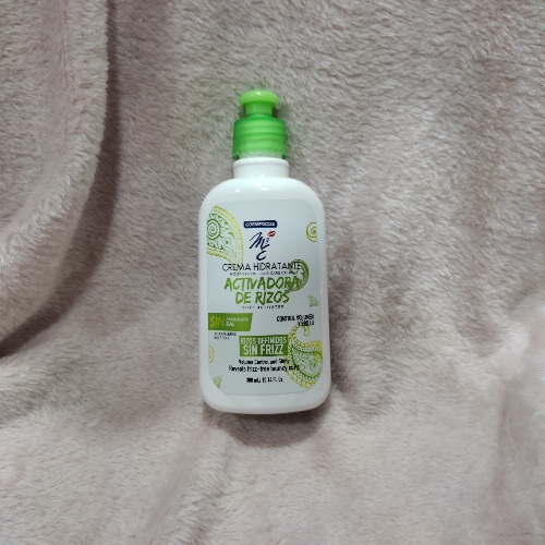 Crema hidratante mye risos