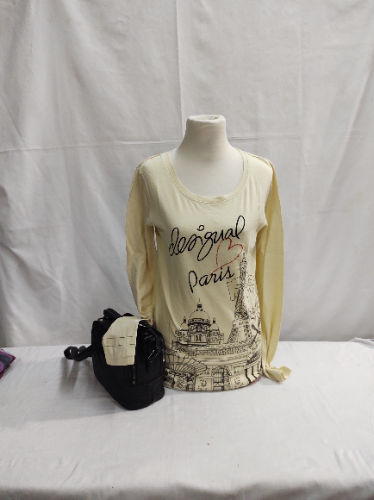 245 Remera manga larga desigual