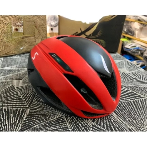 Casco Evade