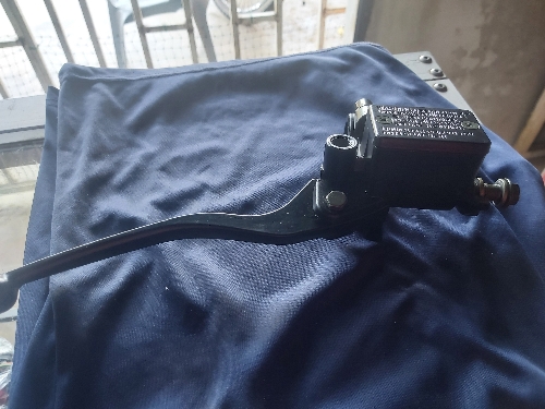 Bomba de freno GY200 xwy