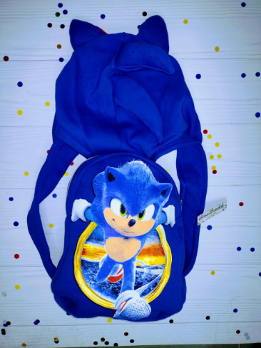PA0110 MOCHILA CON CAPUCHA PERSONAJES "DIKAROS"