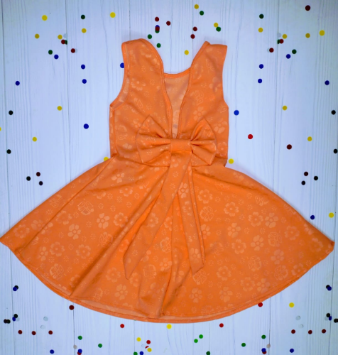 PN0164 VESTIDO CREPE NENA LISO (DETALLE DE MOÑO EN LA ESPALDA)