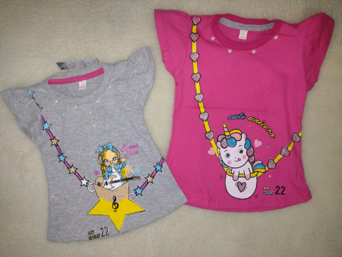 +PB0299 REMERA MANGA CORTA BEBA ESTAMPADA CON VUELOS EN LAS MANGAS Y PERLAS "SUEÑOS L&M"