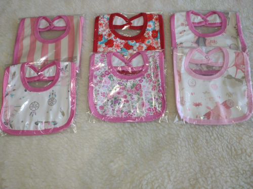 PA0053 BABERO IMPERMEABLE ESTAMPADO " KOALA"