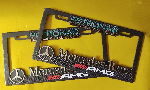 Portaplacas Mercedes Benz verde