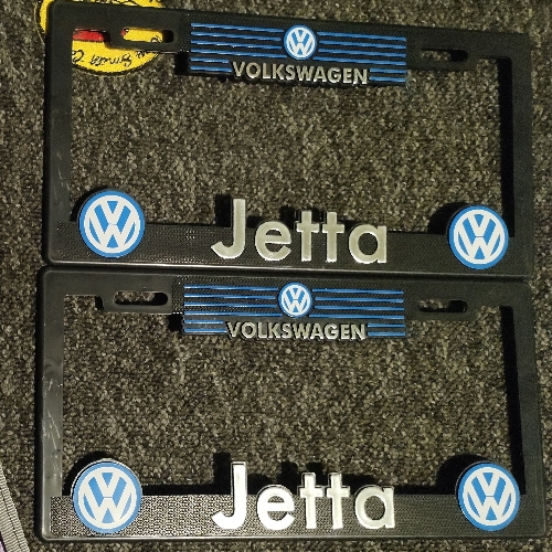 Portaplacas Jetta