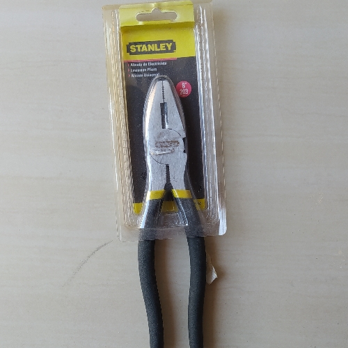 Alicate 8" Stanley