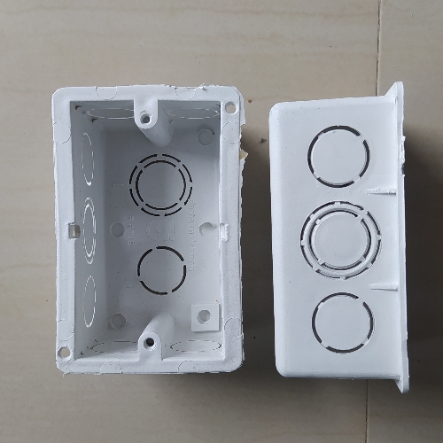 Caja 2x4 PVC ciles