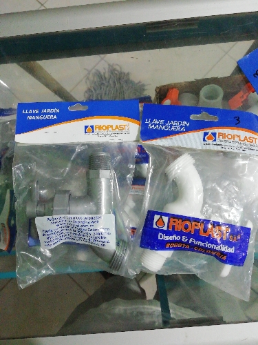 Llave jardin plastica