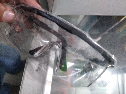 Gafa transparente cuadrada