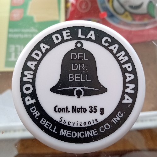 Pomada de la campana mediana