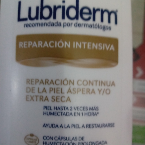 Crema Lubriderm de 120ml