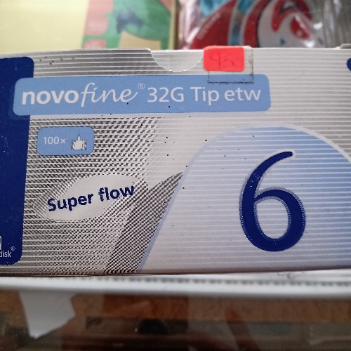 Agujas de insulina caja