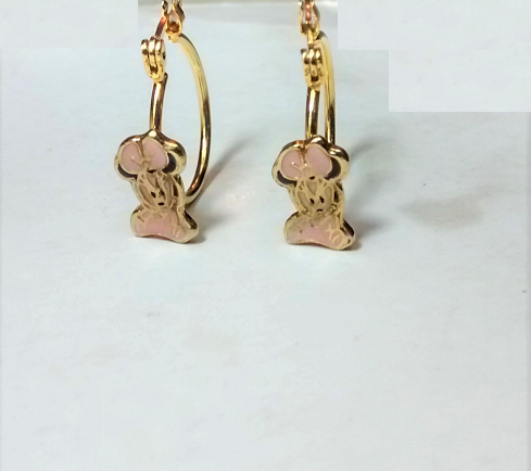 ARGOLLA EN LAMINADO LISA SENCILLA CON MINNIE Y KITTY DORADA 18MM ALD001416