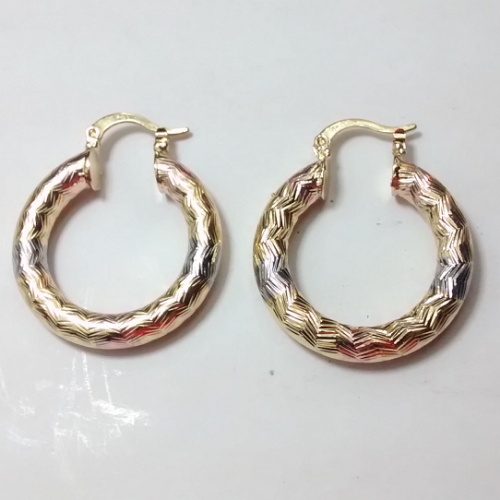 ARGOLLA EN LAMINADO LABRADAS CON FRANJAS EN CARTIER 29 MM
