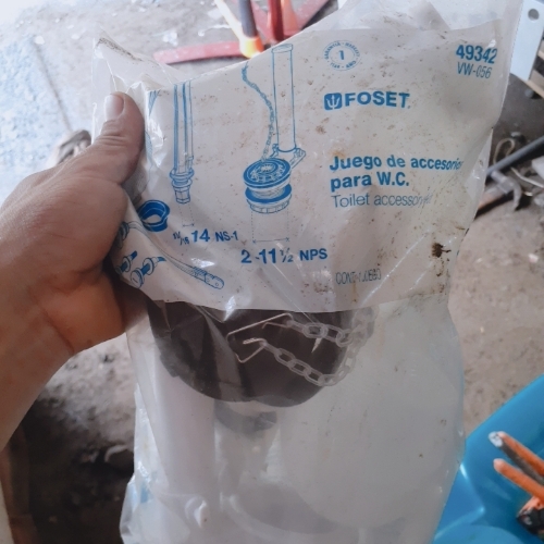 Juego de accesorios para sanitario. 2-11  1/2