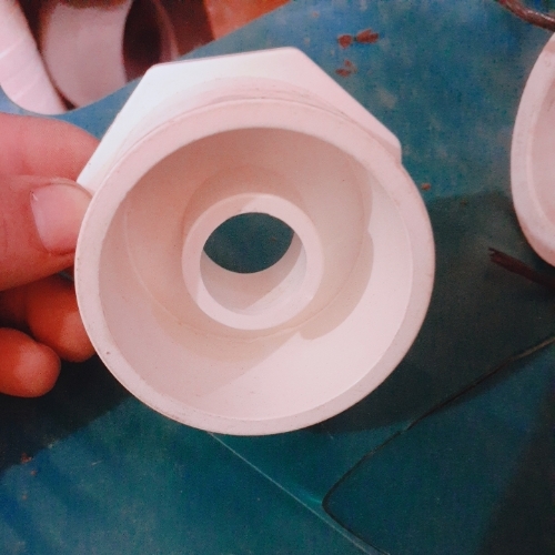 Reducidor PVC de 2" a 1/2" AP