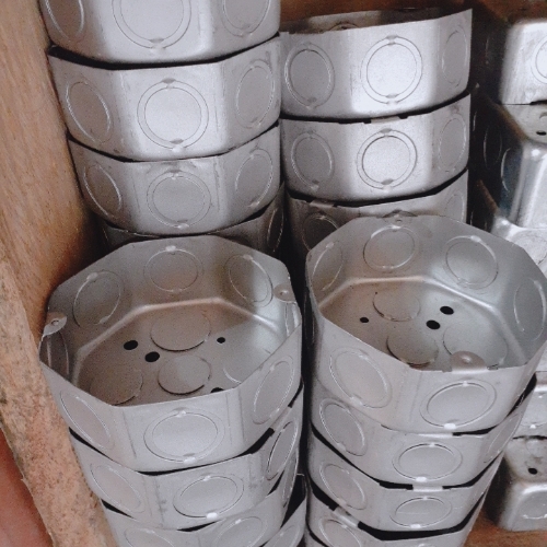 Caja Octagonal Metal .