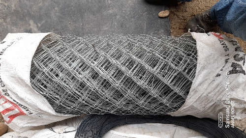 MALLA 2-3/4" 1 × 25M C.13 TREINSA ROLLO