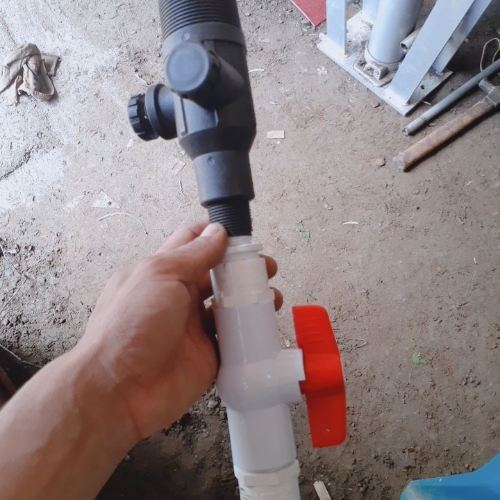 Multiconector de Tinaco.