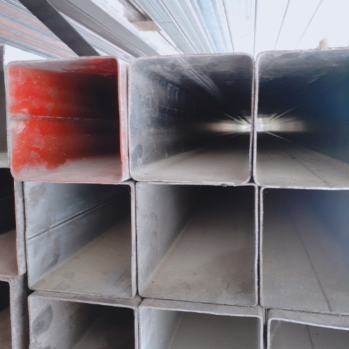 Tubo Cuadrado Galvanizado 4 x 4 chap. 14