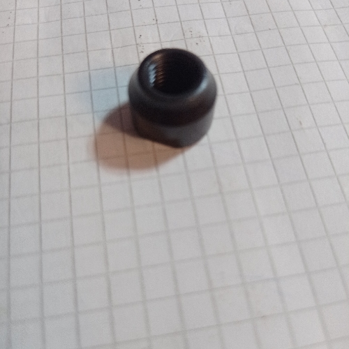 Cono delantero de puntilla