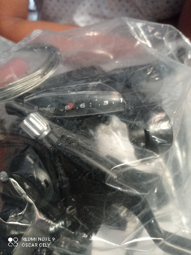 Gemelas 8*3 Shimano integradas EF-500