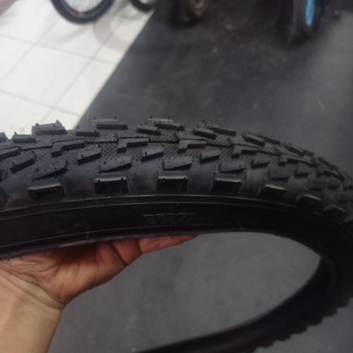 Coraza 24 *2.35 Jeep inflate