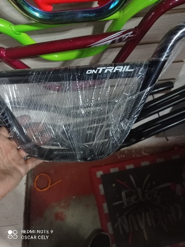 Manubrio BMX ontrail