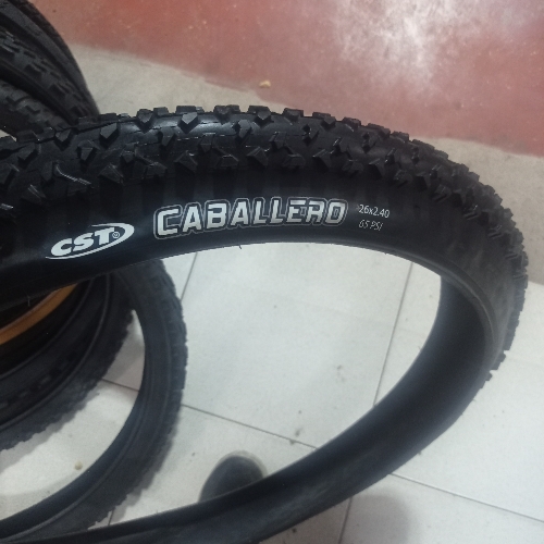 Coraza 26*2.40 caballero