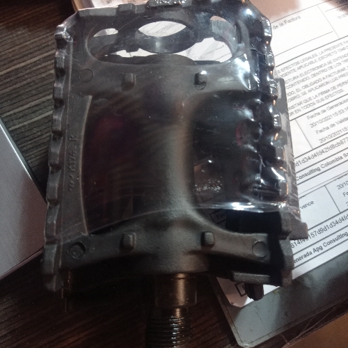 Pedal 9/16 plástico