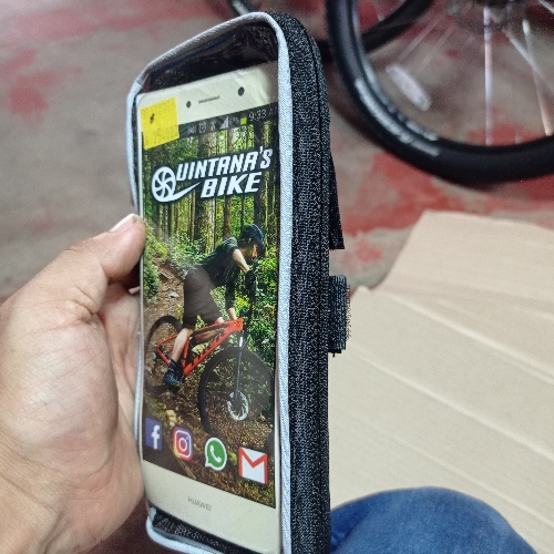 Estuche celular pequeño