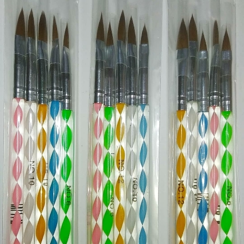 Set de 5 pinceles para uñas