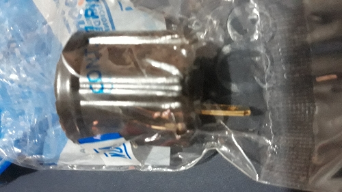 clavija para lampara
