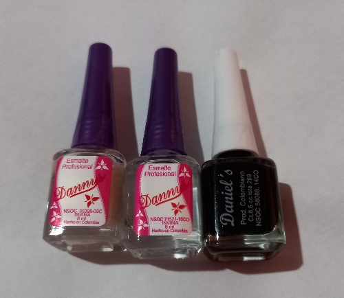 Esmalte pequeño económico
