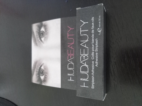 Pegante de pestañas caja negra Hudabeauty
