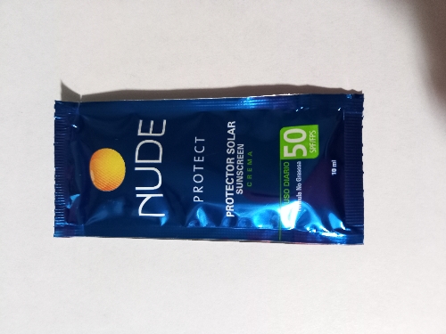 Protector solar Nude sobre 10ml