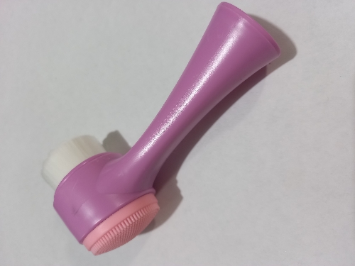 Cepillo facial mate