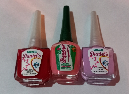 Esmaltes grandes Daniels y Dannys